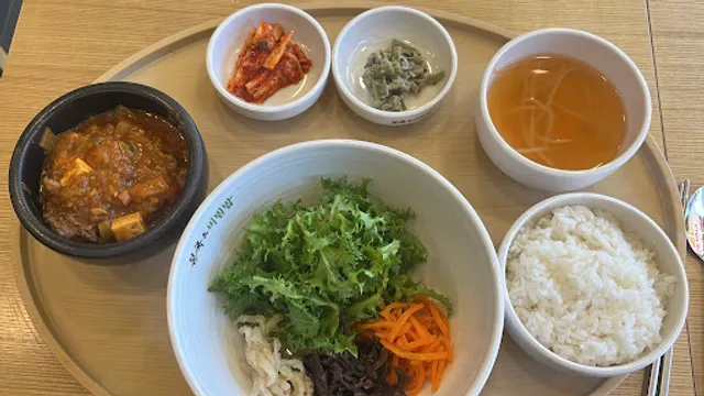 본죽&비빔밥 천안두정포레나점