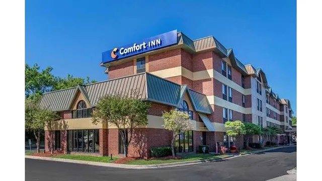 Comfort Inn Near Greenfield Village