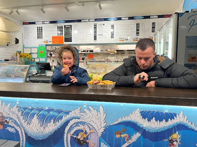 Hi Tide Takeaway Avoca Beach