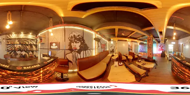 Elfin Bar And Restaurant