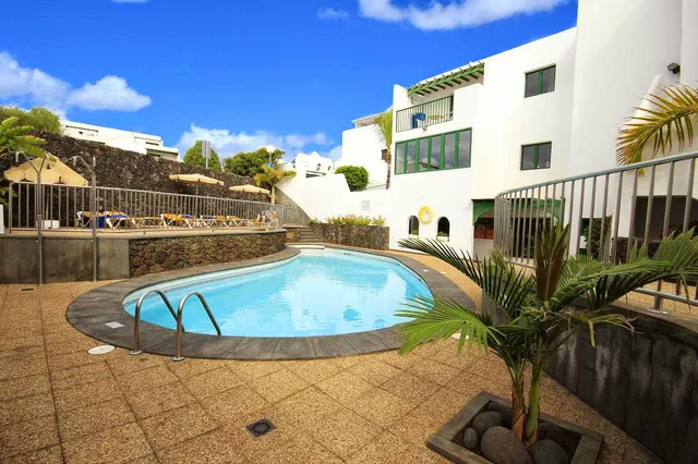 Apartamentos Acuario Sol