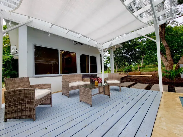 Baquis Island Bungalow