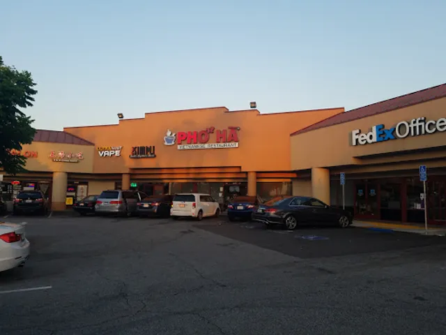 Phở Hà Vietnamese