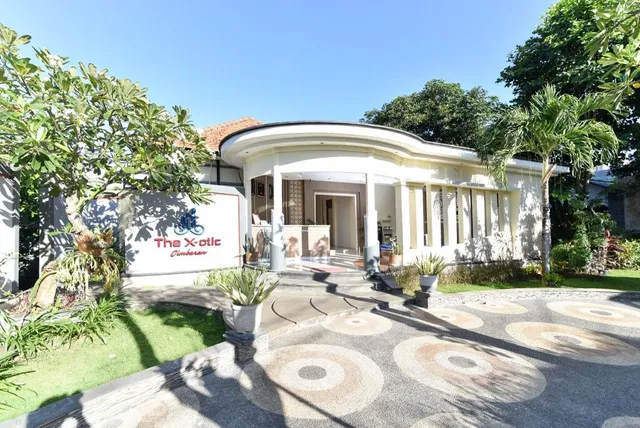 RedDoorz near Udayana University Jimbaran 2