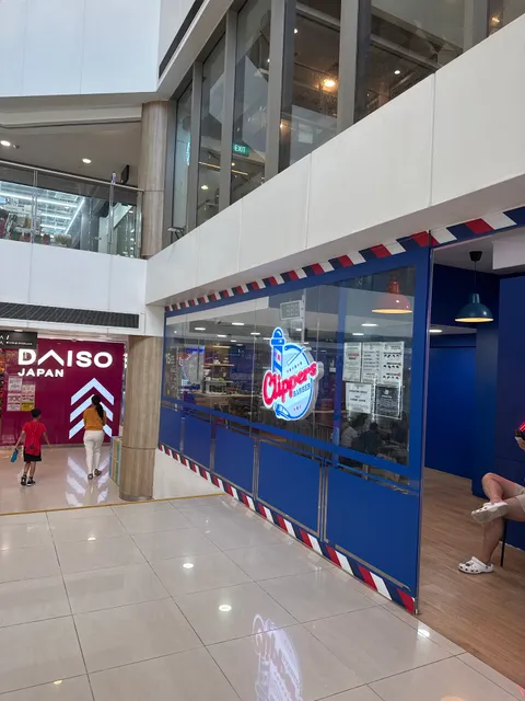 Clippers Barber @ West Coast Plaza