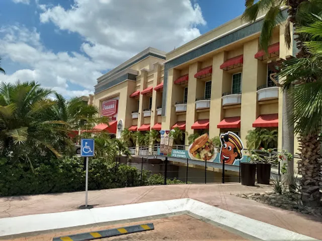 Restaurantes y Pastelerías Panamá Francisco Villa