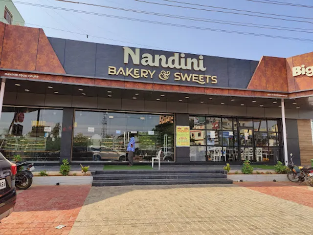 Nandini Sweets & Bakery