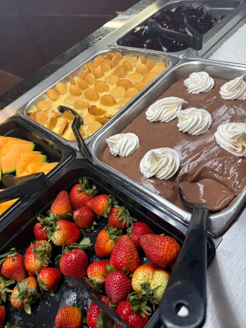 Golden Bites Brunchery