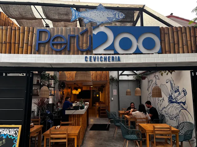 Perú 200 Cevichería Criolla