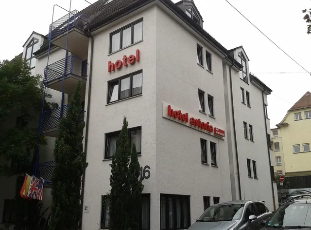 Astoria am Urachplatz