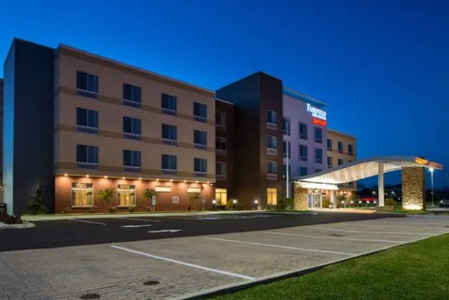 Fairfield by Marriott Inn & Suites Akron Stow