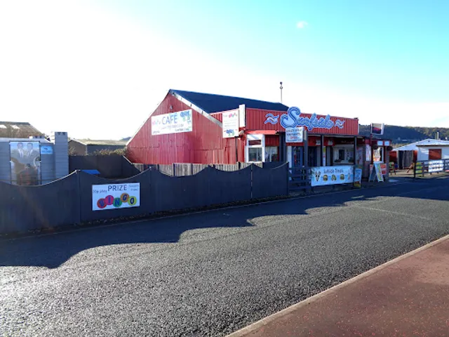 Davies's Surfside Amusements & Diner