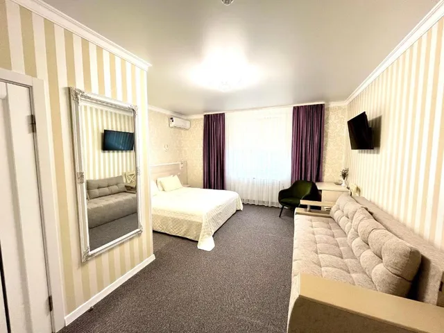 Готель Лаванда