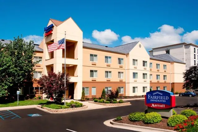 Fairfield by Marriott Inn & Suites Bloomington