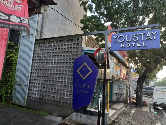 Hotel Youstay Semarang by Sinergi