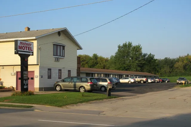 Midway Motel