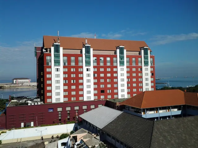 Kenari Tower Hotel Makassar
