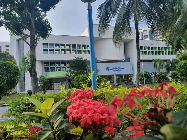 Geylang East Library