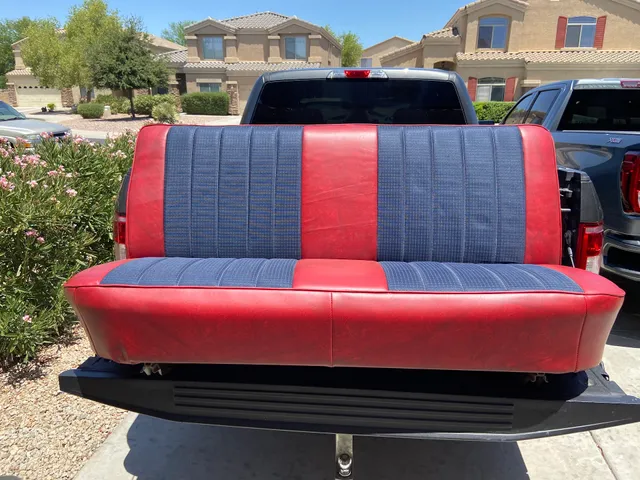 Arizona Upholstery - Never answer their phone!!!