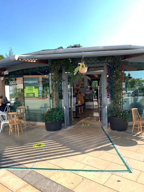 Esquires Coffee Horsham