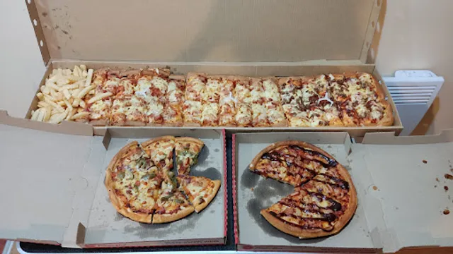 Pizza Hut Symonds Street