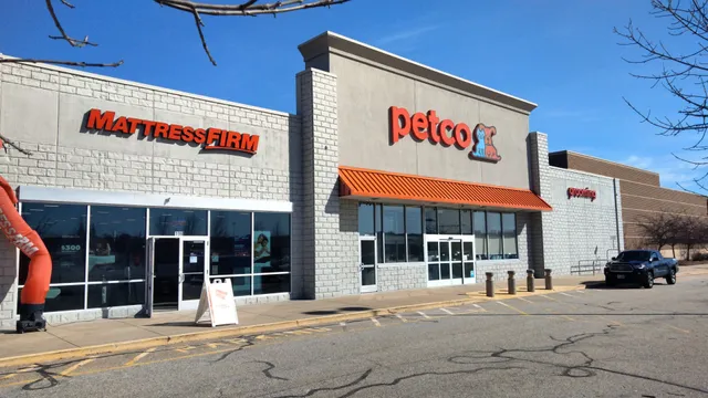 Mattress Firm Hooksett Crossing