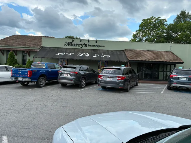 Murry’s Dinner Playhouse