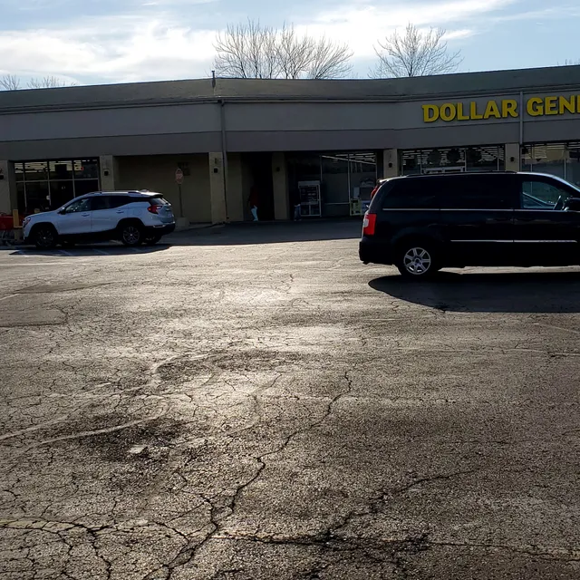 Venoy Palmer Shopping Center