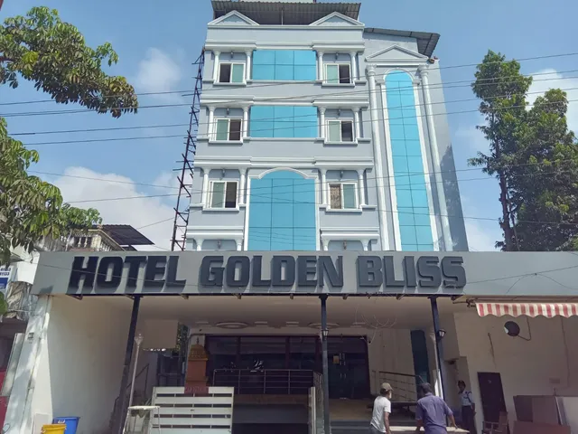 Hotel Golden Bliss