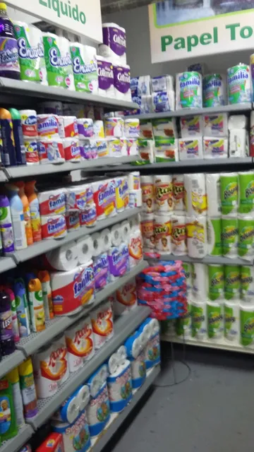 Supermercados Famcoop - Vega Baja