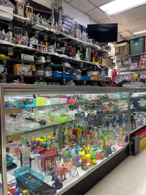 Kimmys Market & Smoke Shop