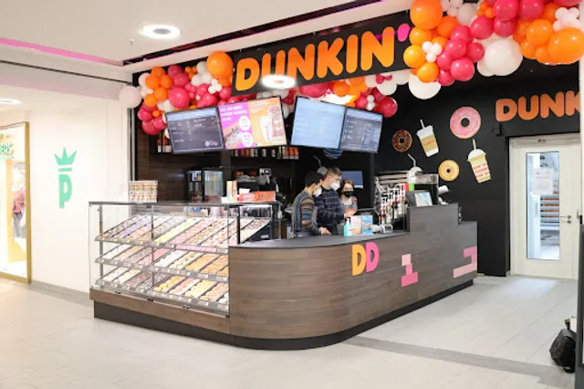 DUNKIN'