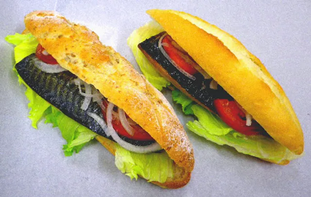 ブレッズコート マルイチ財光寺店