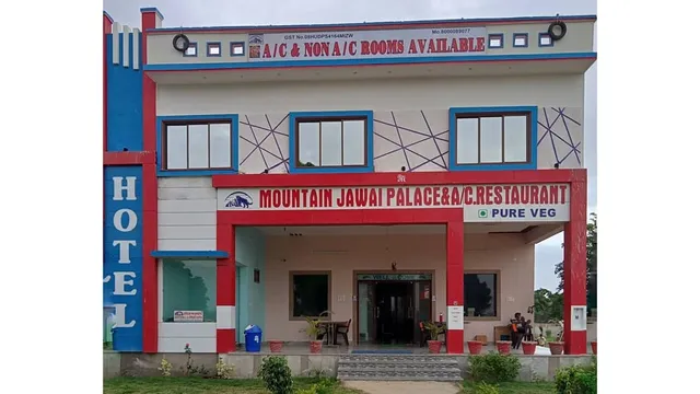 Hotel Mountain Jawai Palace