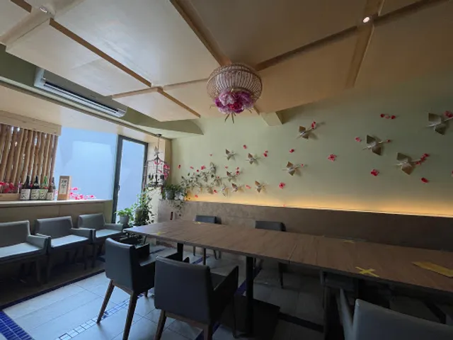 The KINME Sashimi & Grill Bar