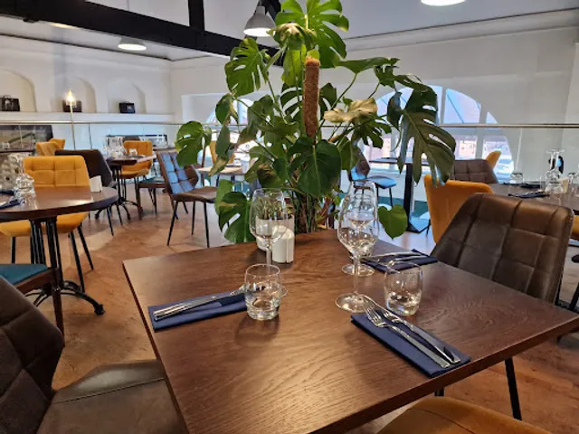 Ticket Hall Restaurant & Café