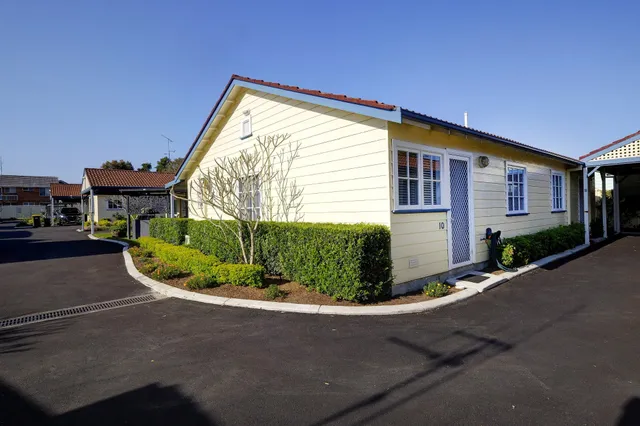 Forster Holiday Village