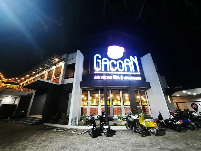 Mie Gacoan Bandung - Braga