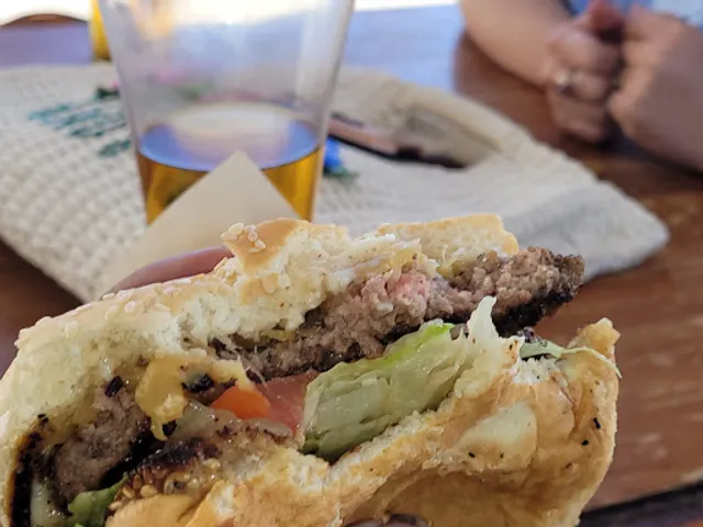 Beer Garden Pizzeria