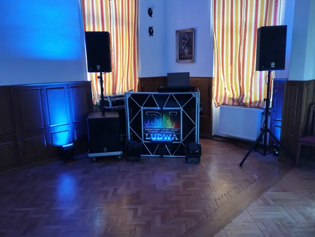 Zámeček Waldsteinovo Zátiší - svatby a ubytování