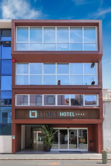 Lumia Hotel