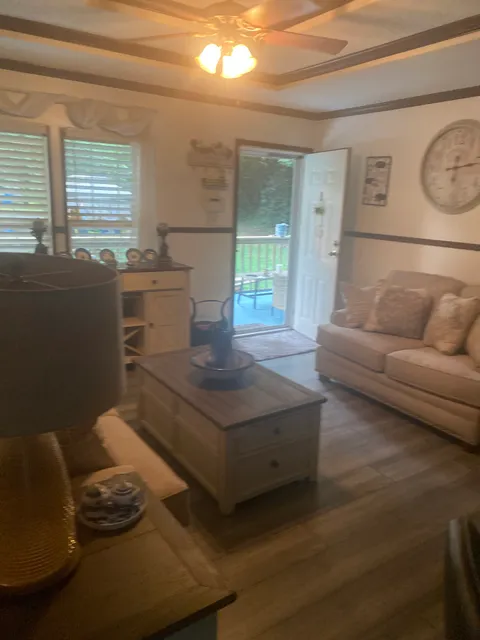 Farmers Home Furniture | Madison, GA