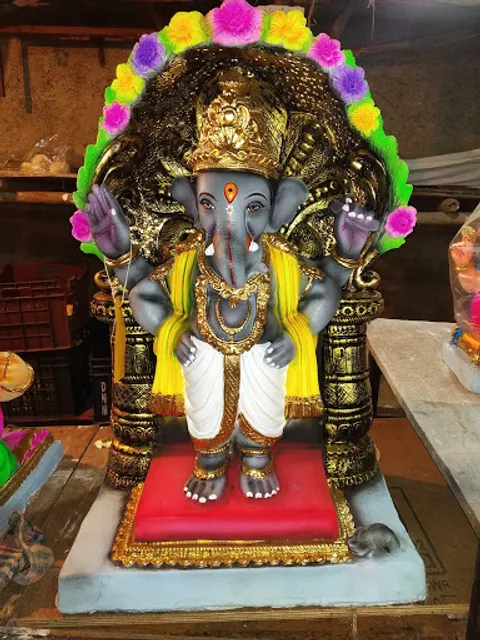 Vijaya Laxmi Restaurant & bar