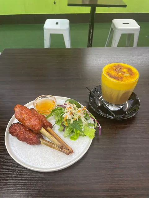 Vie Coffee and Vietnamese Street Food