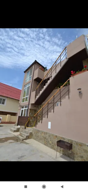 "У моря" ( Guest House Near the Sea)