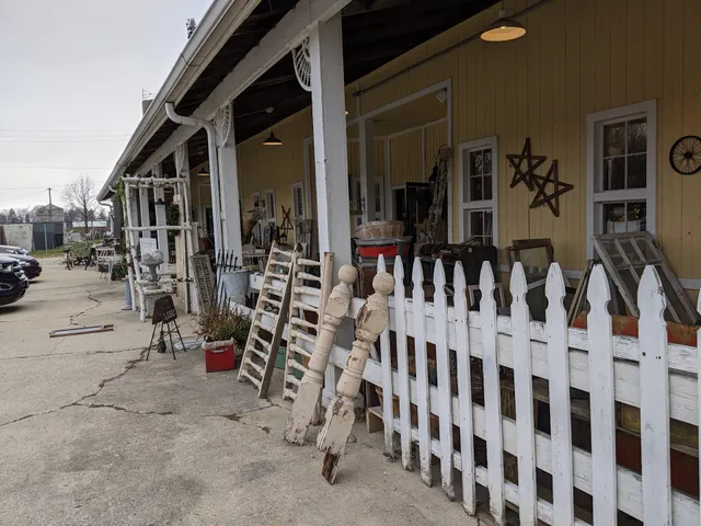 Vintage 71 Shops Yorkville