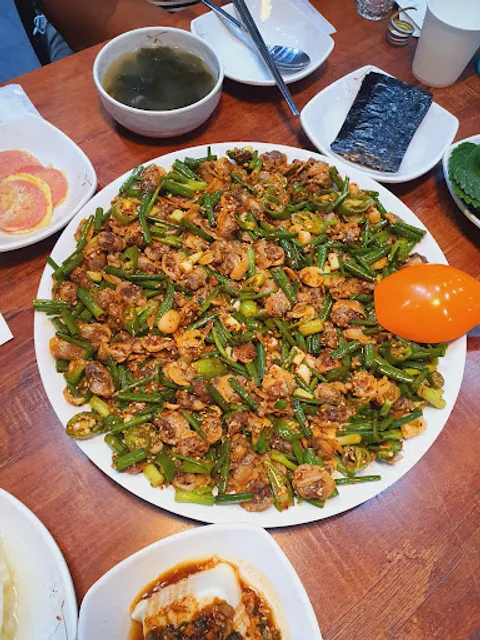 강릉엄지네꼬막집길음뉴타운점