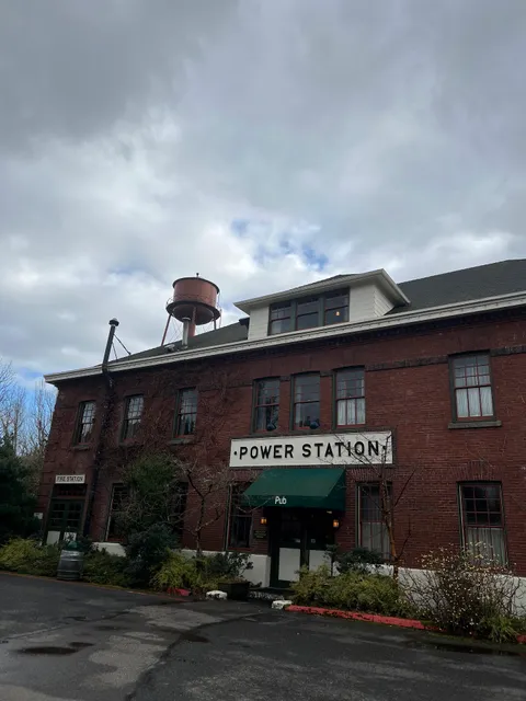 McMenamins Edgefield Winery & Tasting Room