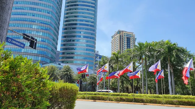 Festival Mall Parking Commerce