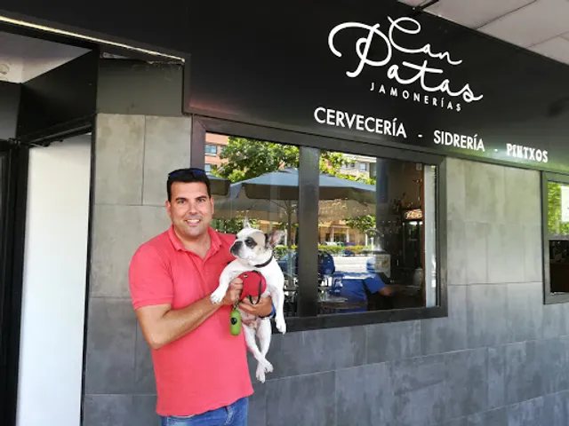 Bar Can patas jamonería